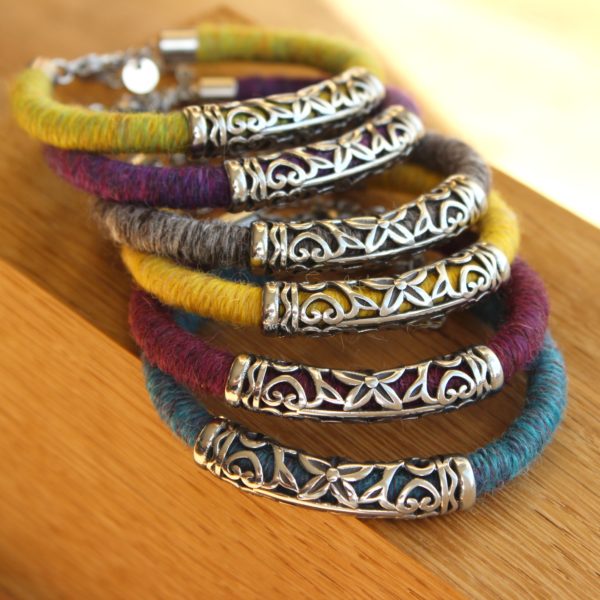 Alpacappella_Jewellery_bracelet_alpaca_yarn_crueltyfree