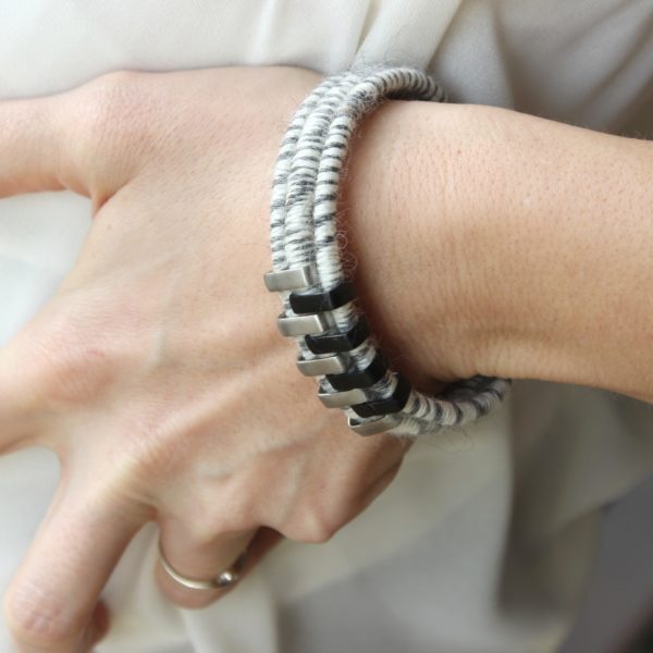 Alpacappella_Jewellery_bracelet_alpaca_yarn_crueltyfree