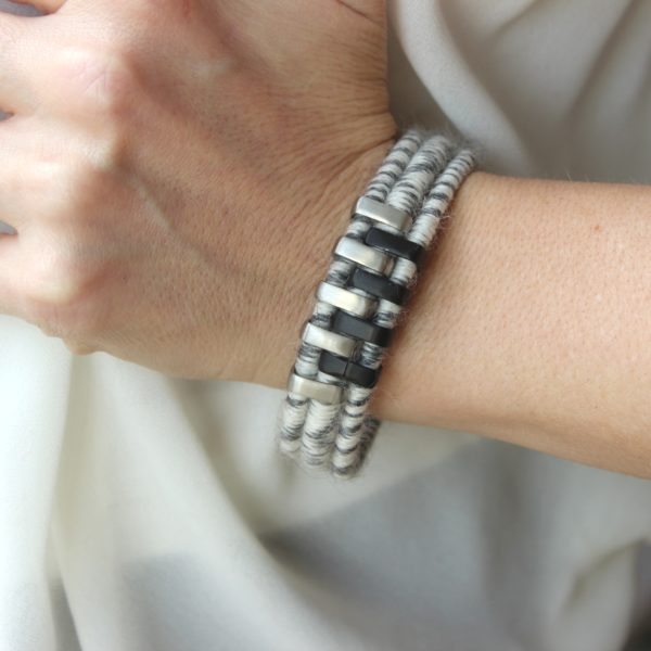 Alpacappella_Jewellery_bracelet_alpaca_yarn_crueltyfree