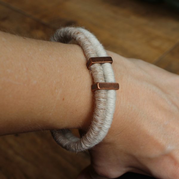 Alpacappella_Jewellery_bracelet_alpaca_yarn_crueltyfree