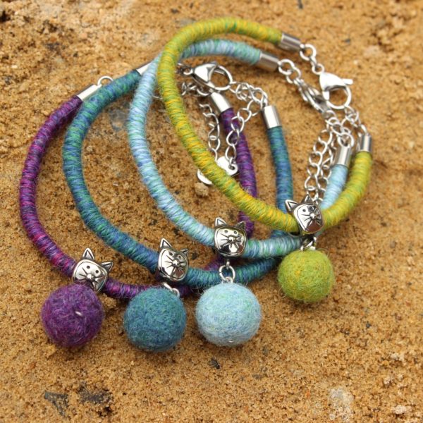 Alpacappella_Jewellery_bracelet_alpaca_yarn_crueltyfree