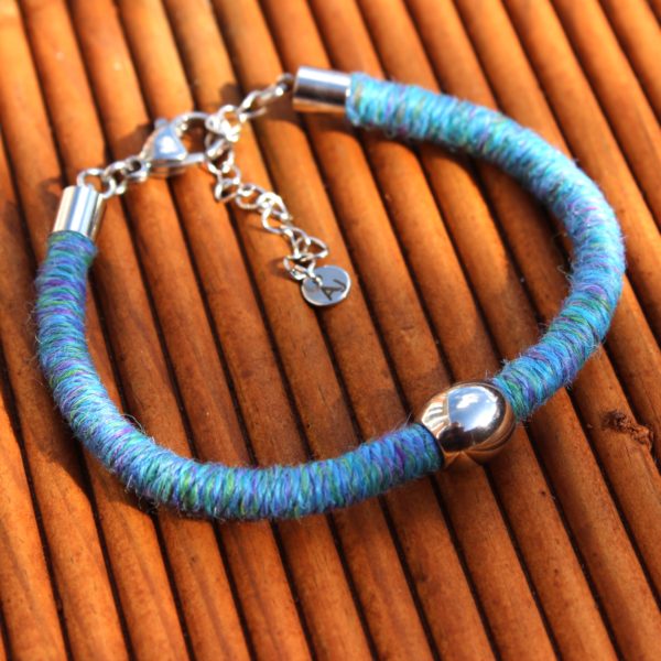 ethical alpaca bracelet gift yarn