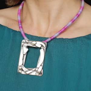 ethical alpaca necklace gift yarn