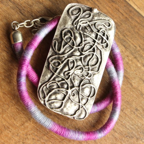 ethical alpaca necklace gift yarn