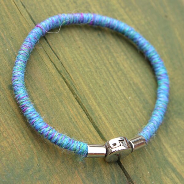 ethical alpaca bracelet gift yarn