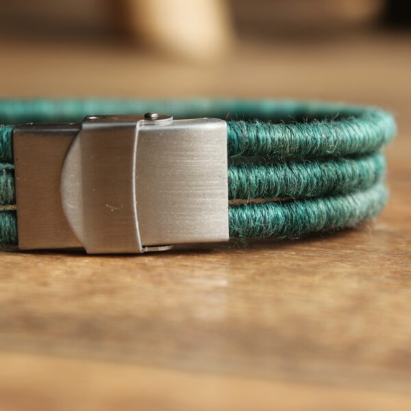 ethical alpaca bracelet gift yarn