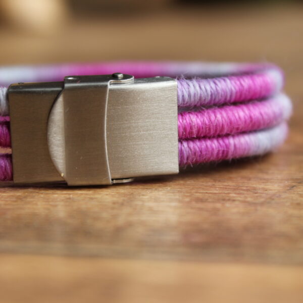 ethical alpaca bracelet gift yarn