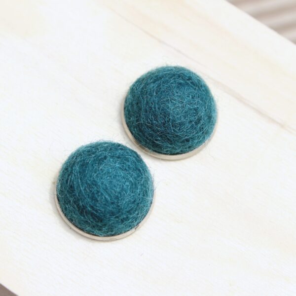 NAVA felted alpaca large stud earrings_ethical, fleece