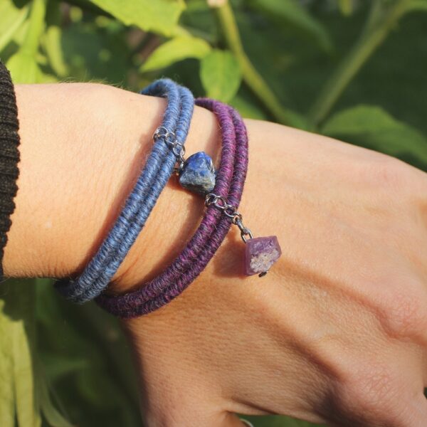 QUANDISA stone alpaca yarn bracelets