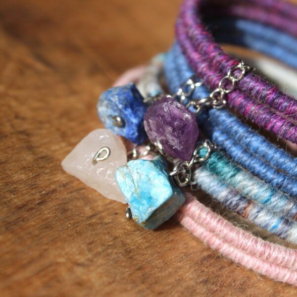 QUANDISA stone alpaca yarn bracelets